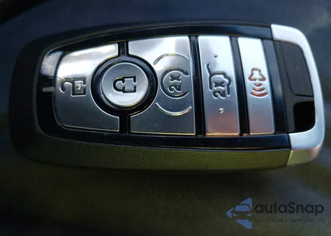 2022 Ford Explorer Xlt from USA, damaged, VIN 1FMSK7DHXNGB17168